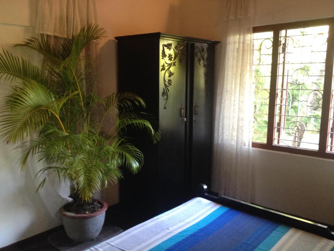 Lidwins Inn 15 Minutes To The Airport Негомбо Екстериор снимка